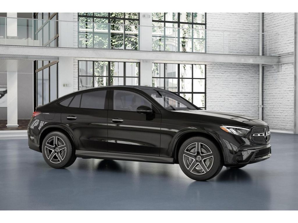 2025 Mercedes-Benz GLC 300 13