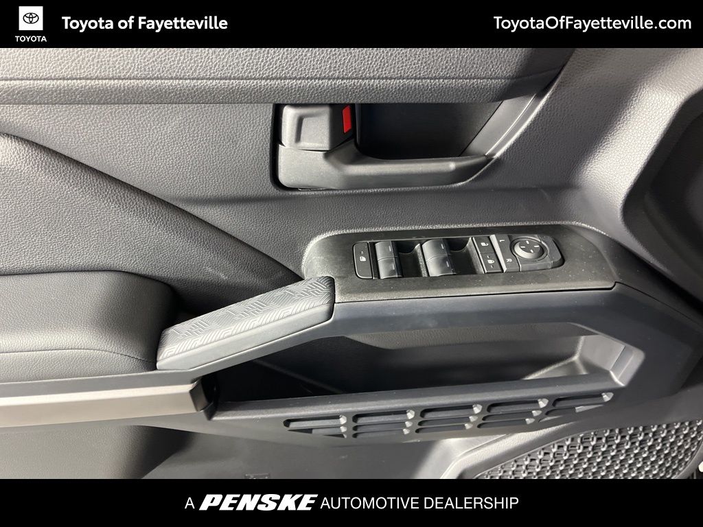 Thumbnail: 2025 Toyota 4Runner - 26