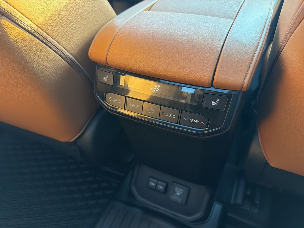 2023 Toyota Highlander Hybrid