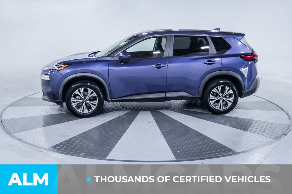 Used 2023 Blue Nissan SV image 4