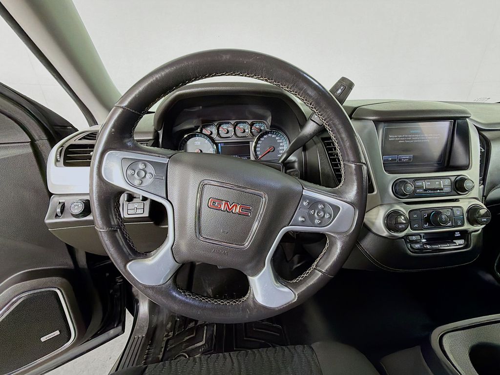 Used 2018 GMC Yukon XL SUV
