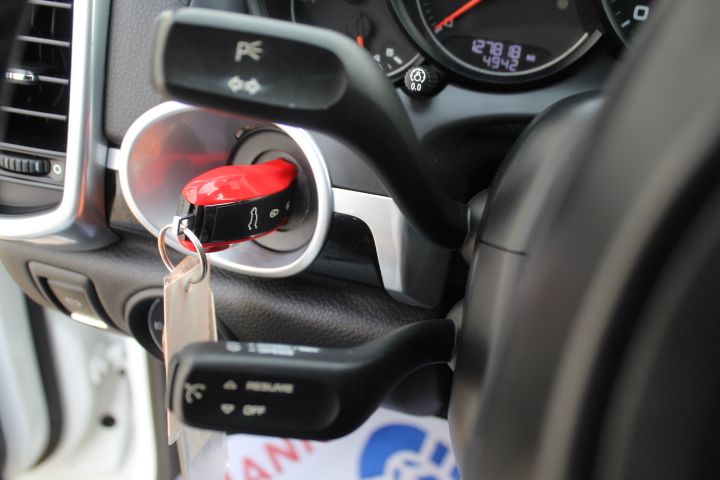 Used Car 2014 Porsche Cayenne  Base For Sale Under $15,000 In Georgetown, Texas