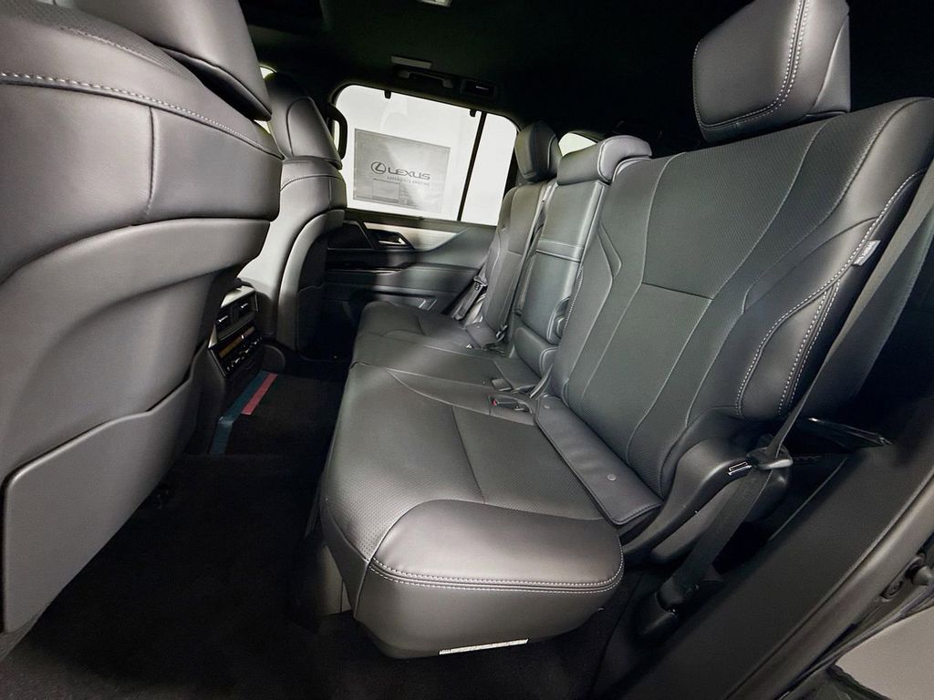 Thumbnail: 2025 Lexus LX - 17