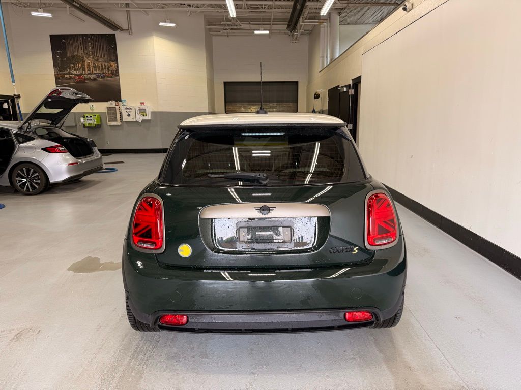 Thumbnail: 2023 MINI Cooper - 4