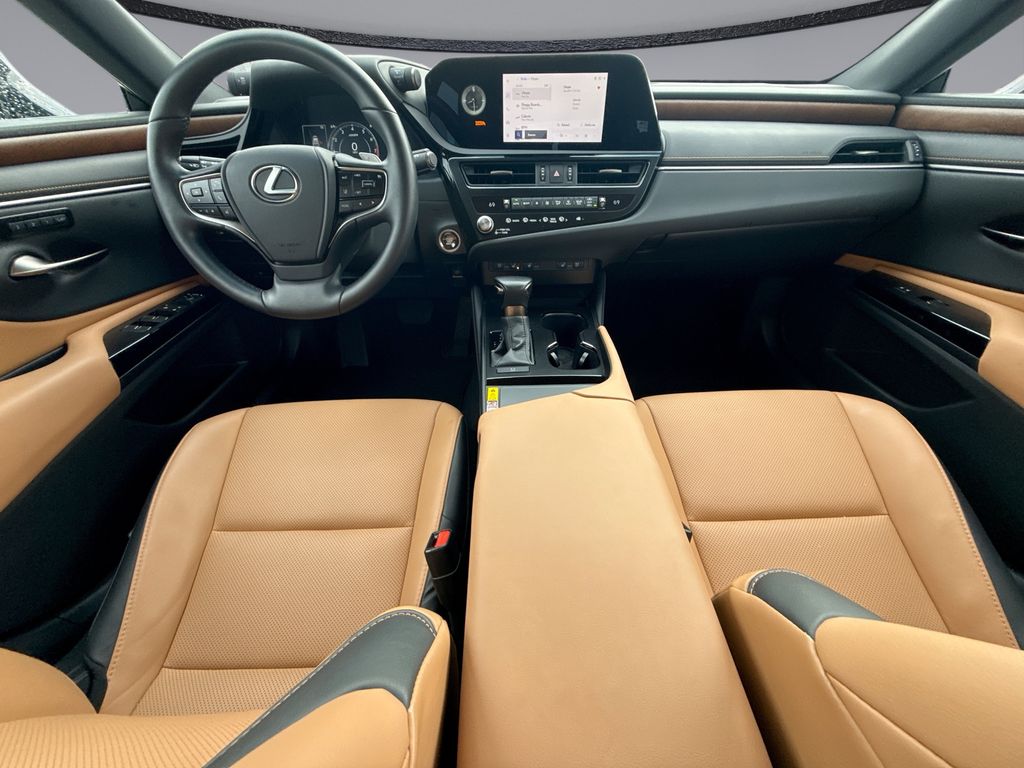 Thumbnail: 2025 Lexus ES - 19