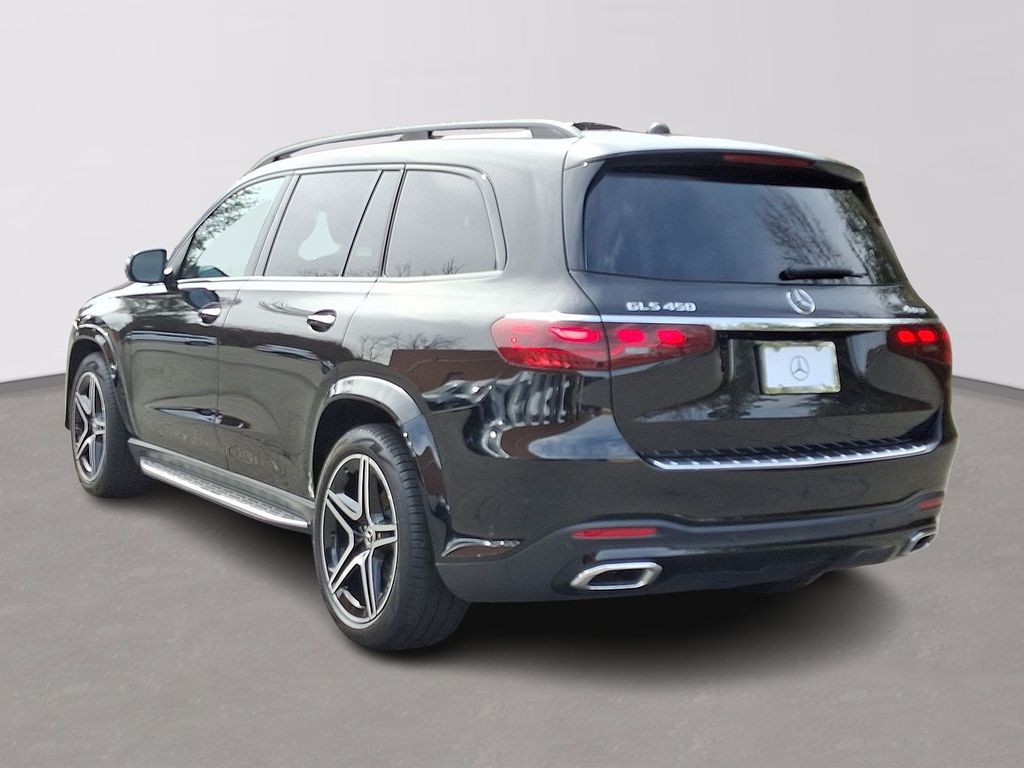 Thumbnail: 2026 Mercedes-Benz GLS - 6