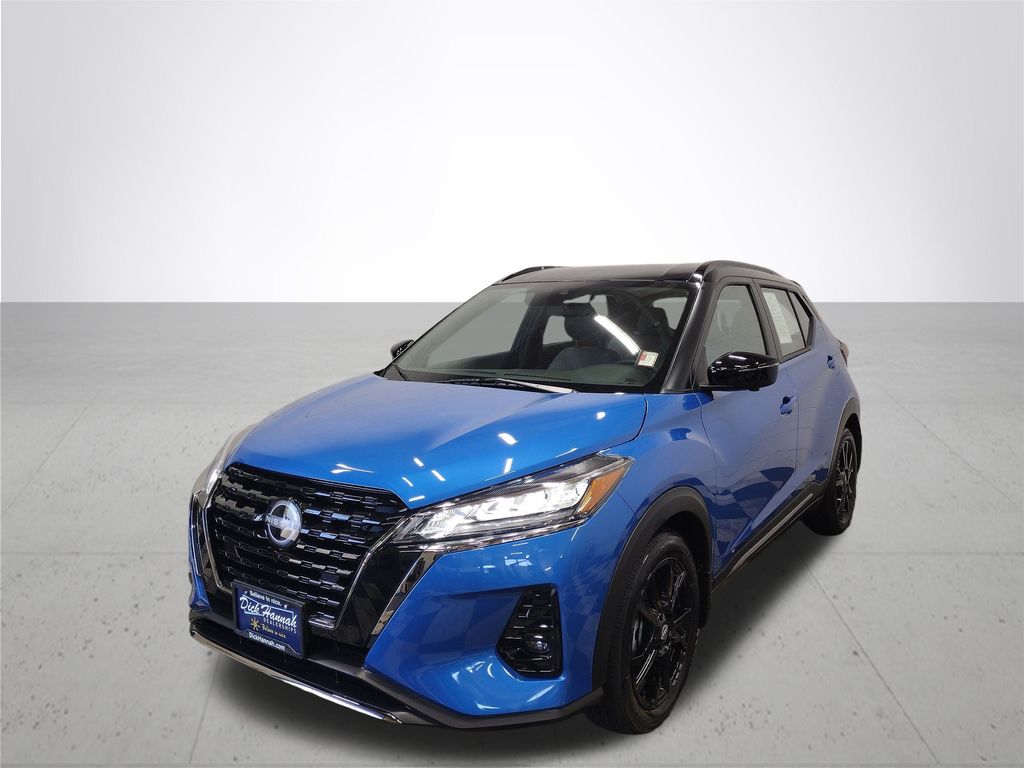 2024 Nissan Kicks SR