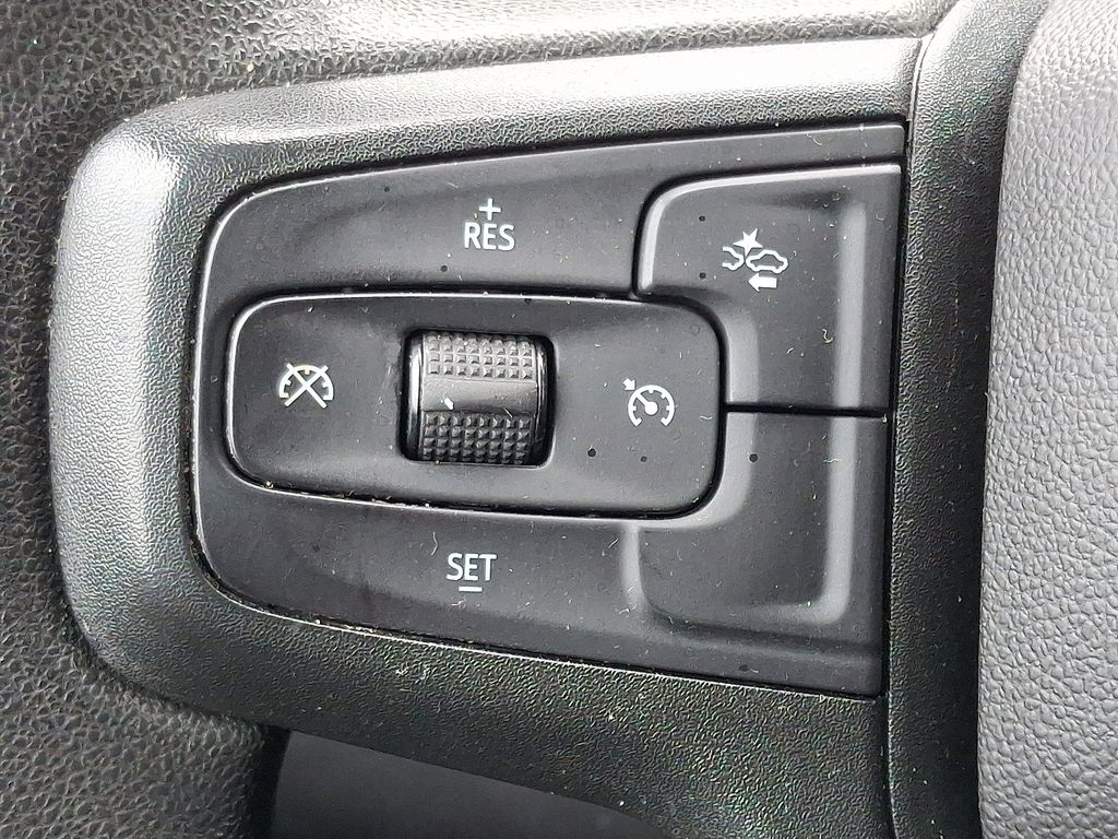 Thumbnail: 2022 Chevrolet Silverado 1500 - 20