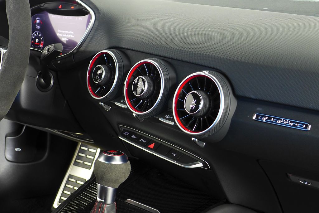 Thumbnail: 2022 Audi TTS - 15