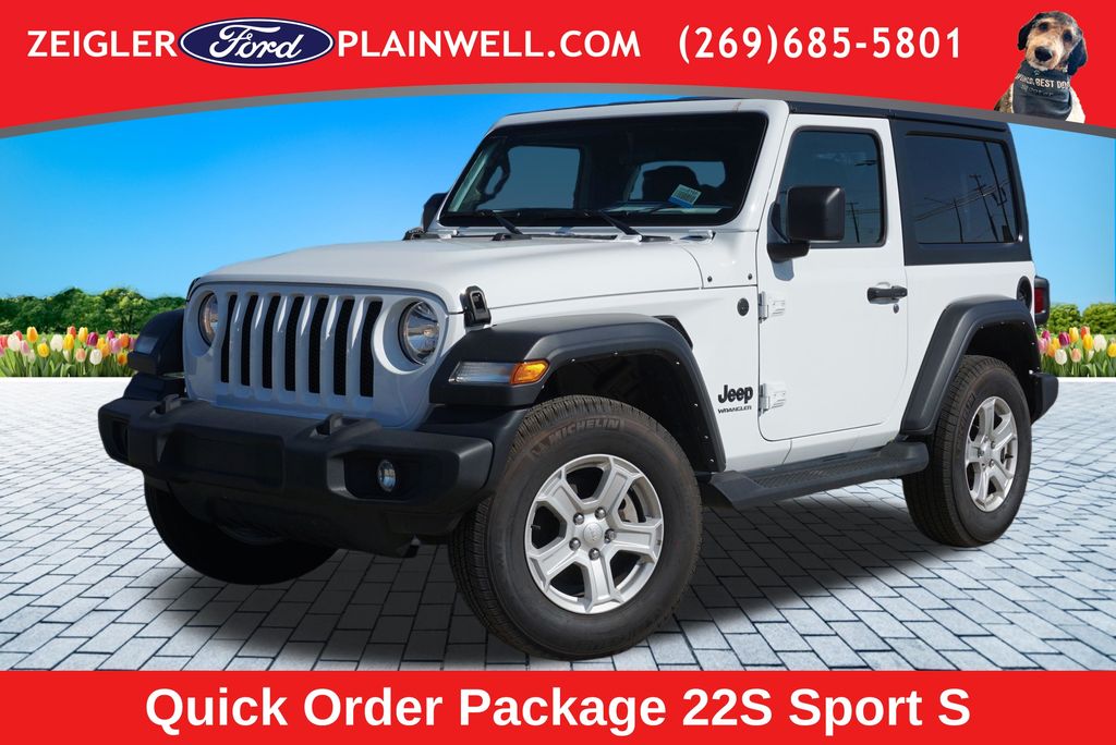 Bright White Clearcoat 2022 Jeep Wrangler SUV / Crossover Four-Wheel Drive 8-Speed Automatic
