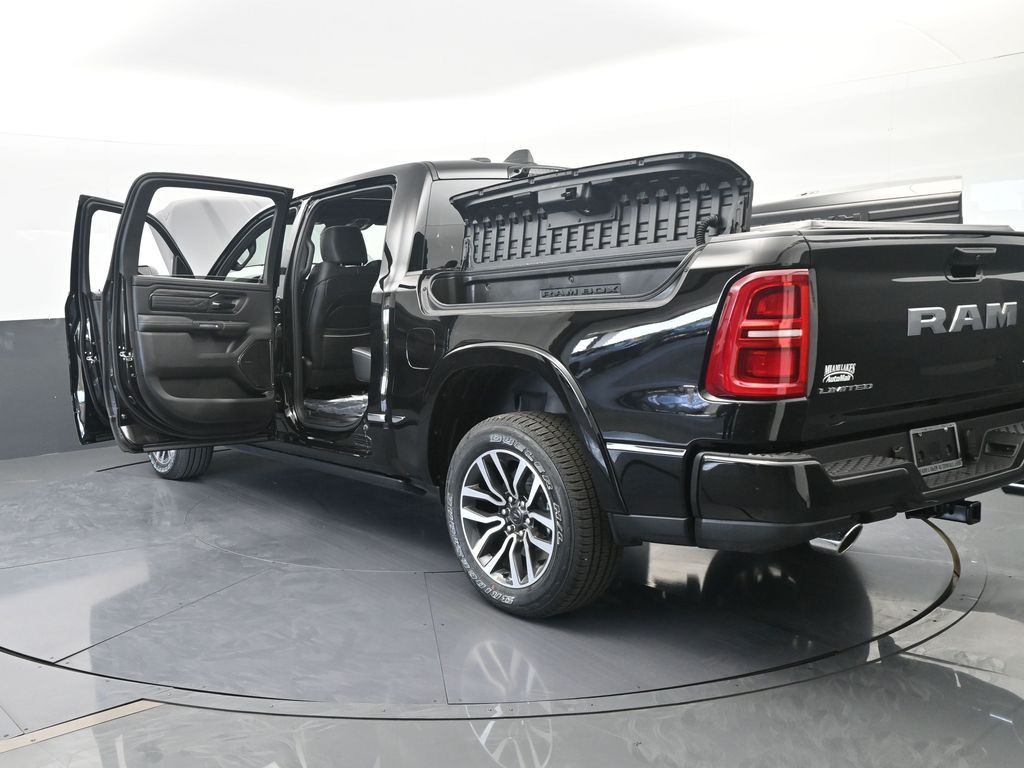 New 2026 Diamond Black Crystal Pearlcoat Ram Limited image 79