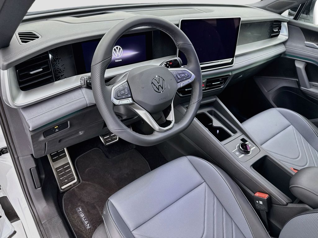 Thumbnail: 2026 Volkswagen Tiguan - 9