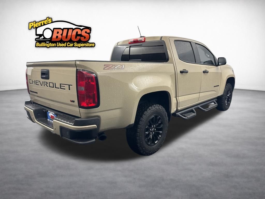 View vehicle photo 5