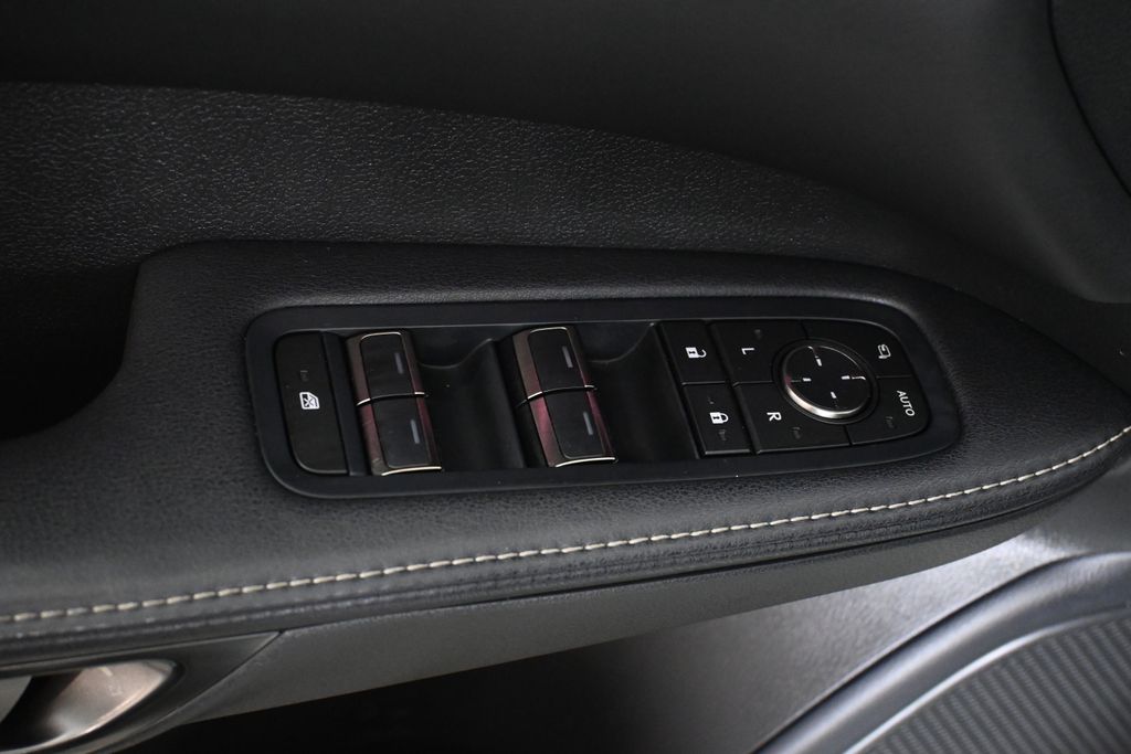 Thumbnail: 2024 Lexus RX - 31