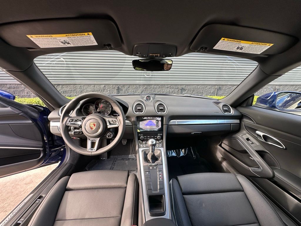 Thumbnail: 2025 Porsche 718 Cayman - 6