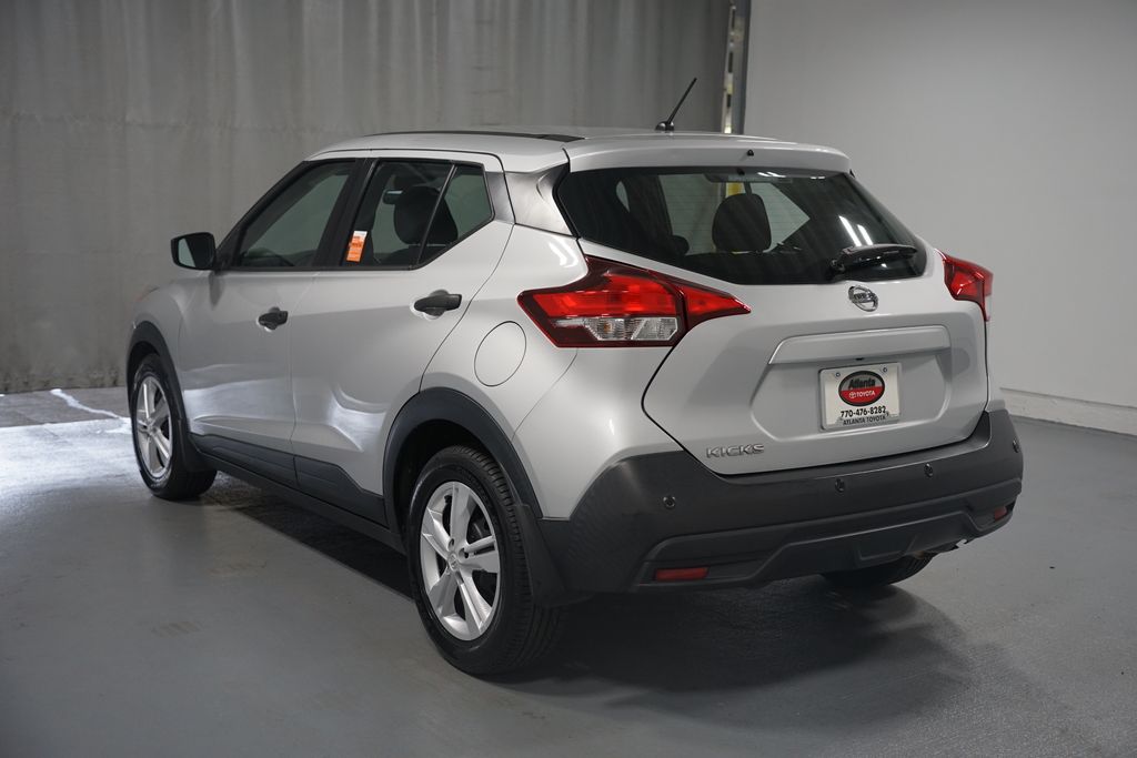 Thumbnail: 2020 Nissan Kicks - 6