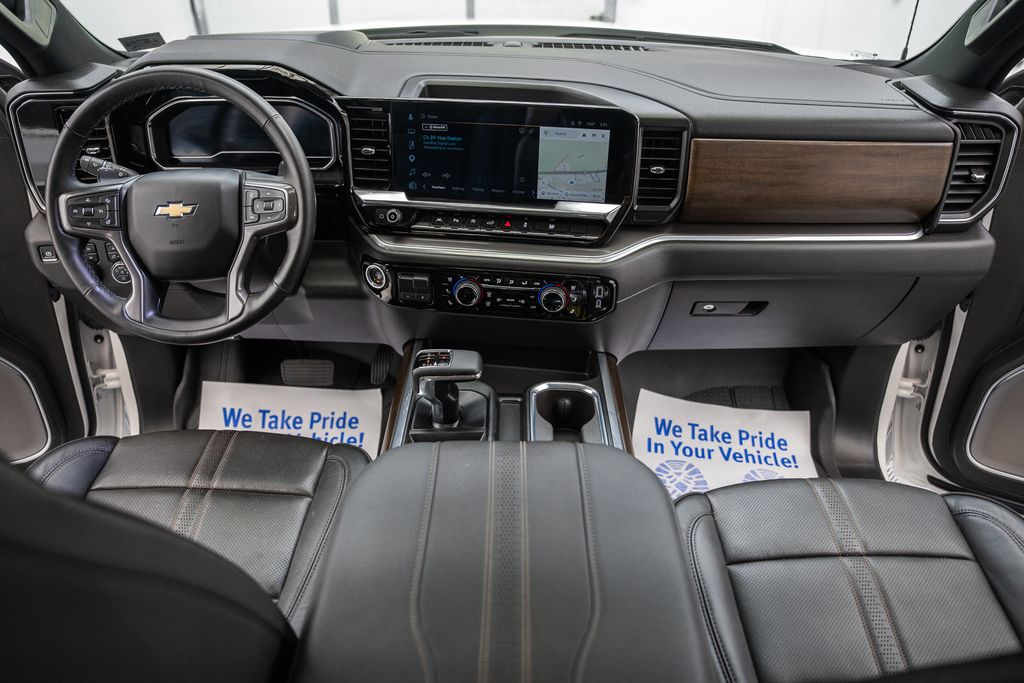 ChevroletSilverado 150024