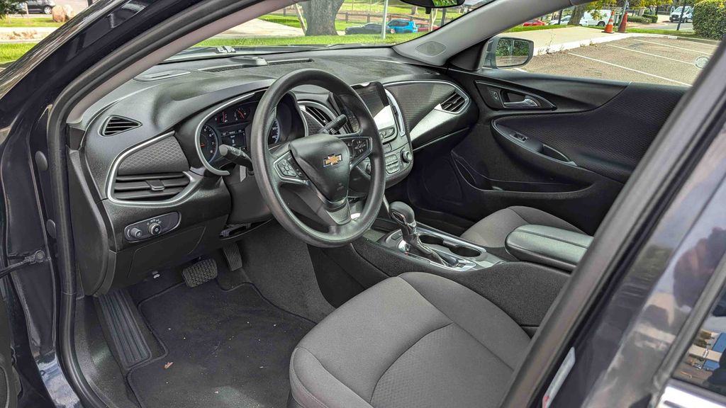 Used 2023 Chevrolet Malibu LT 4D Sedan