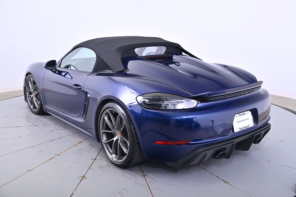 2021 Porsche   12