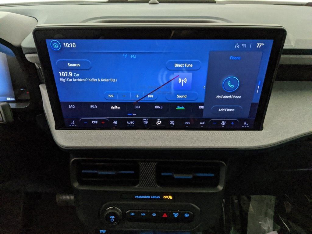 View vehicle photo 2
