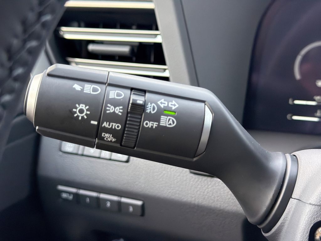 Thumbnail: 2026 Lexus GX - 28