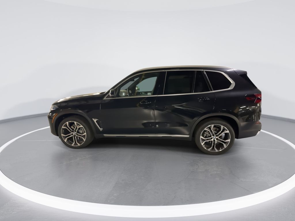 Thumbnail: 2026 BMW X5 - 5