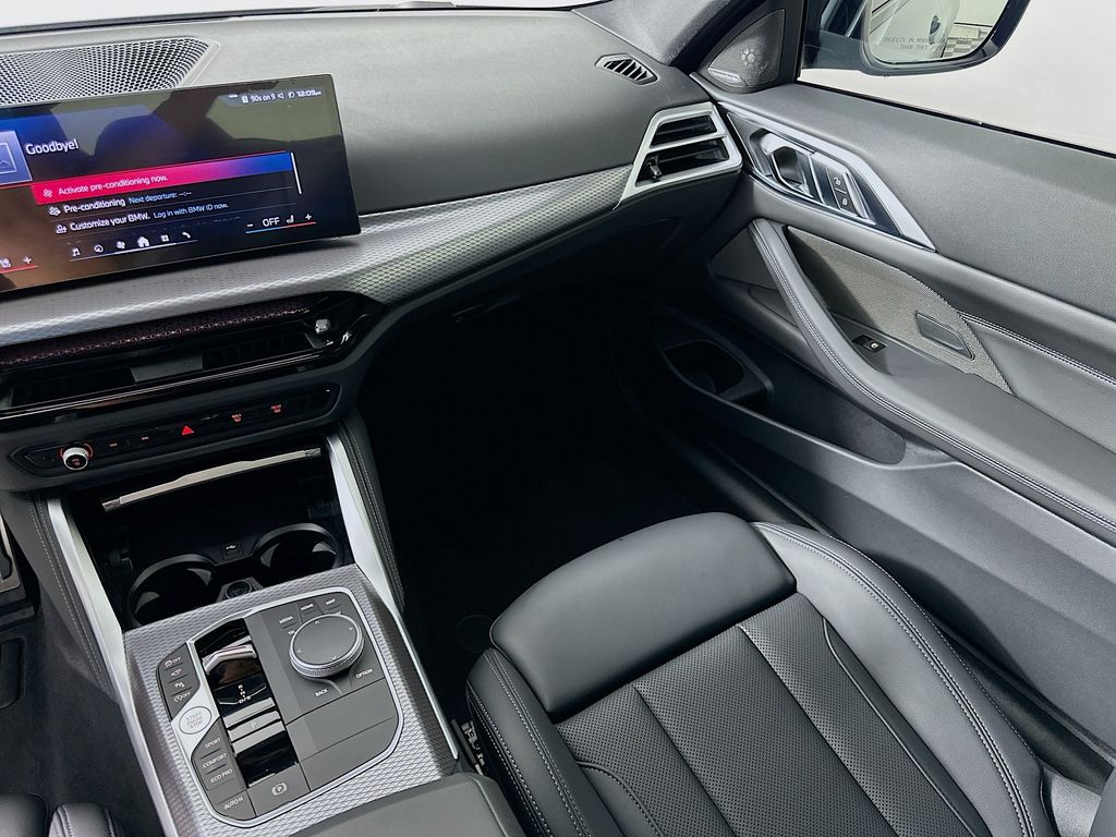 Thumbnail: 2026 BMW 4 Series - 24