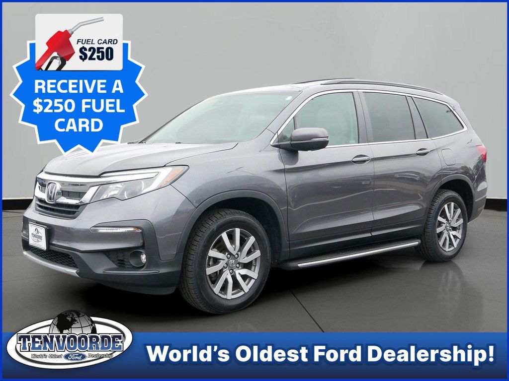 Gray (Modern Steel Metallic) 2019 Honda Pilot EX-L AWD with Navigation and RES SUV / Crossover All-Wheel Drive 6-Speed Automatic