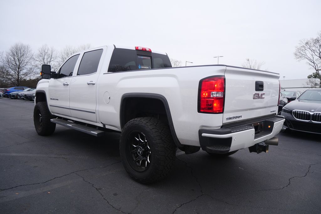 Thumbnail: 2018 GMC Sierra 2500 - 5