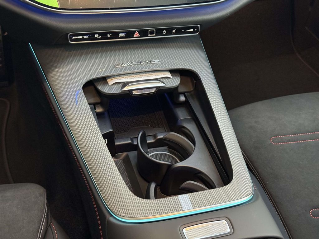 Thumbnail: 2026 Mercedes-Benz E-Class - 20