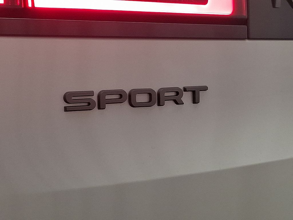 Thumbnail: 2026 Land Rover Range Rover Sport - 23
