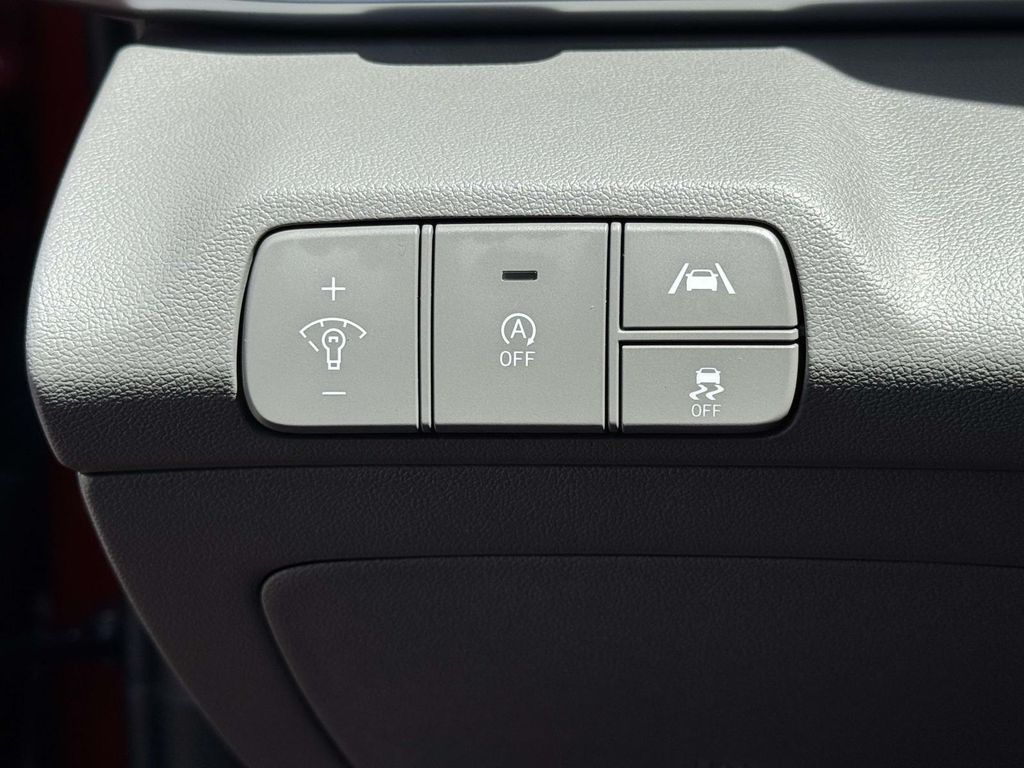Used 2023 Hyundai Elantra Sedan