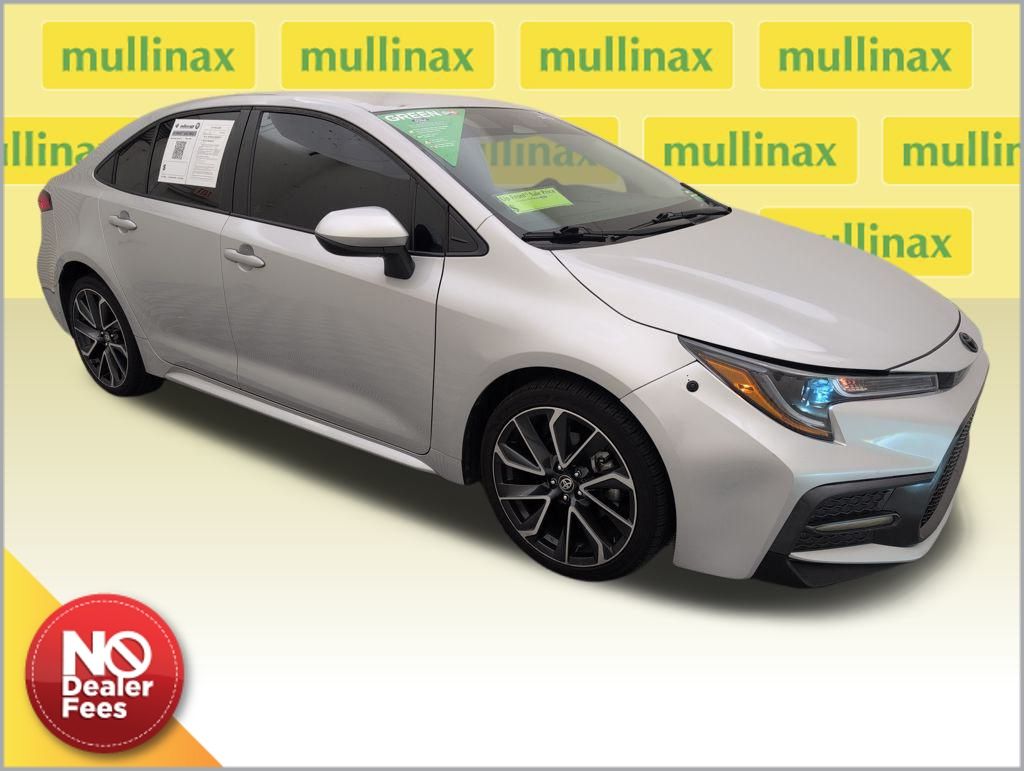 2023 Toyota Corolla LE's photo