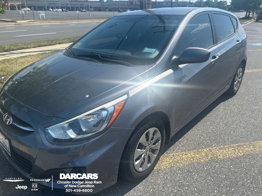 Triathlon Gray Metallic 2015 Hyundai Accent Hatchback Front-Wheel Drive 6-Speed Automatic Overdrive