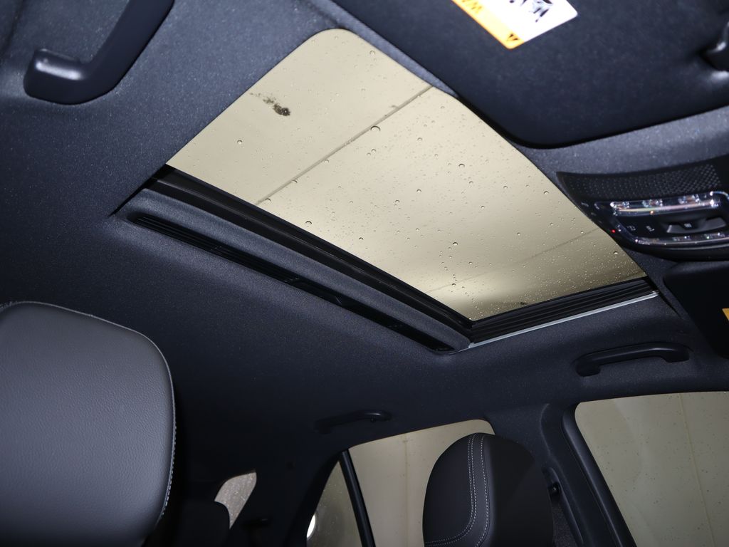 Thumbnail: 2025 Mercedes-Benz GLE - 19