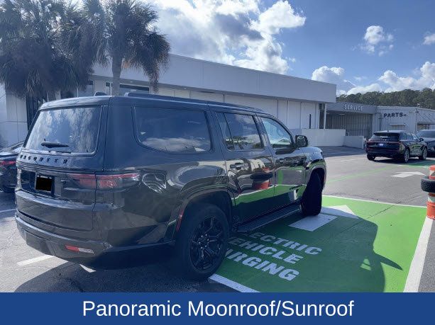 2023 Jeep Wagoneer Series II Carbide 4x4