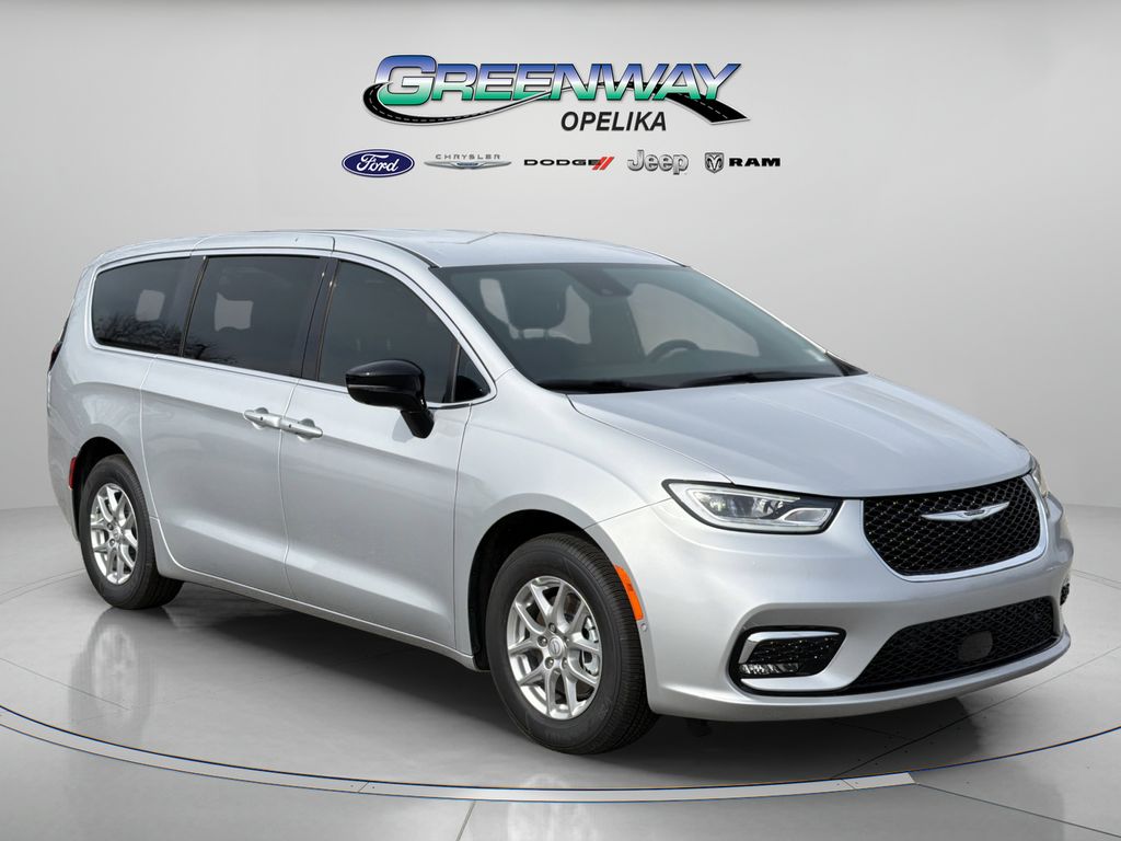 2026 Chrysler Pacifica