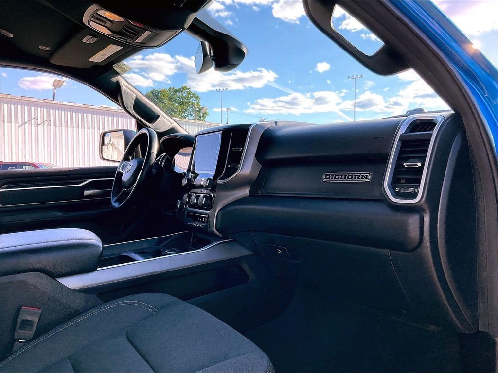 2022 Ram 1500 — photo 14