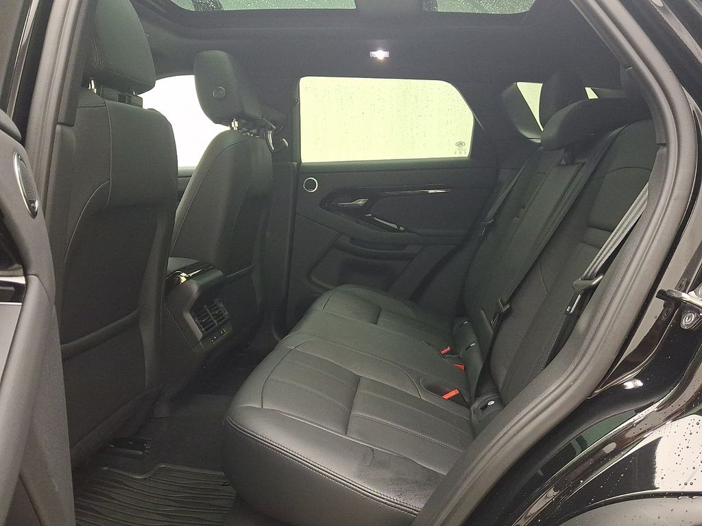 Thumbnail: 2026 Land Rover Range Rover Evoque - 10