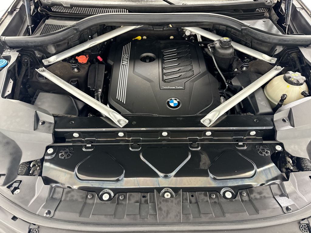 Thumbnail: 2019 BMW X7 - 28