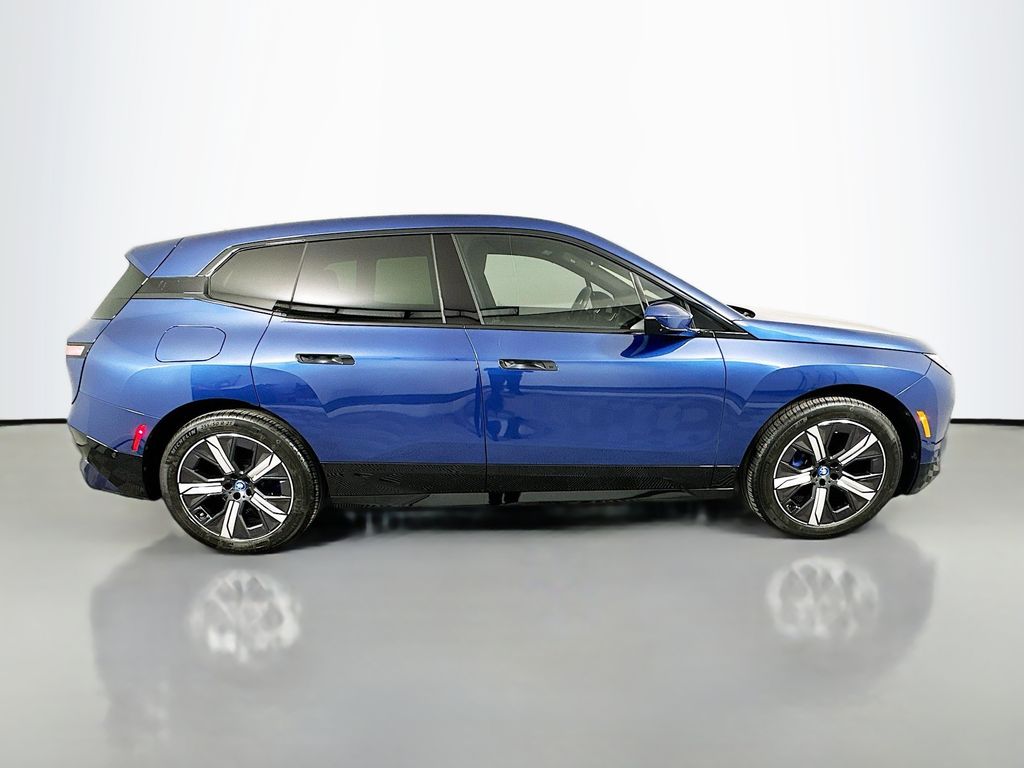 Thumbnail: 2024 BMW iX - 4