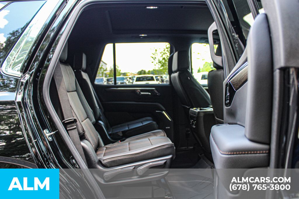 Used 2026 Black Chevrolet High Country image 22