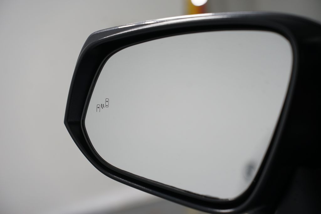 Thumbnail: 2025 Toyota RAV4 - 26