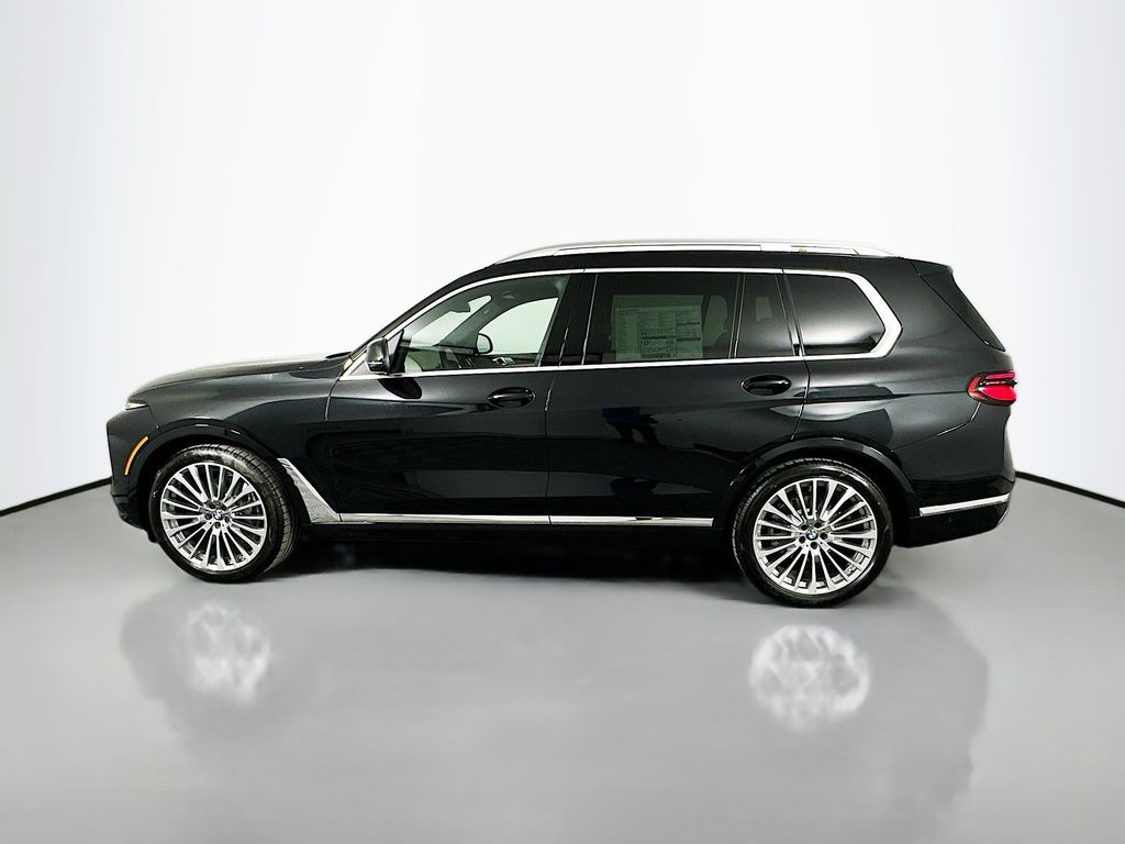 Thumbnail: 2026 BMW X7 - 8