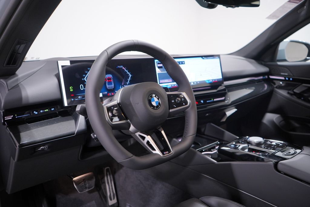 Thumbnail: 2026 BMW 5 Series - 6