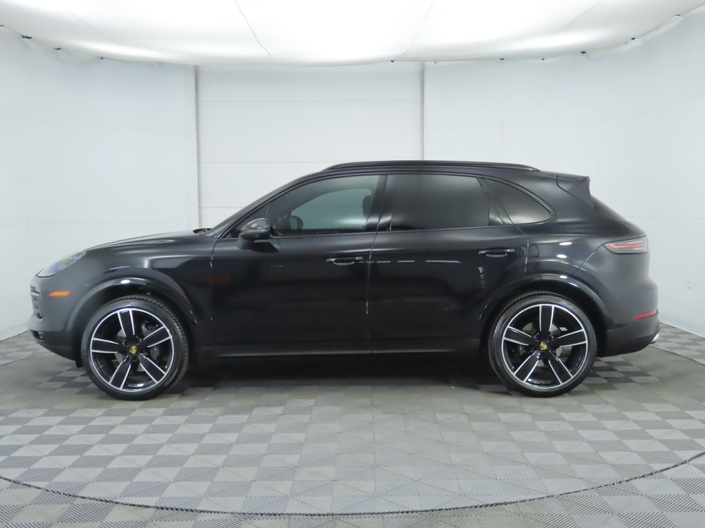 Thumbnail: 2019 Porsche Cayenne - 8