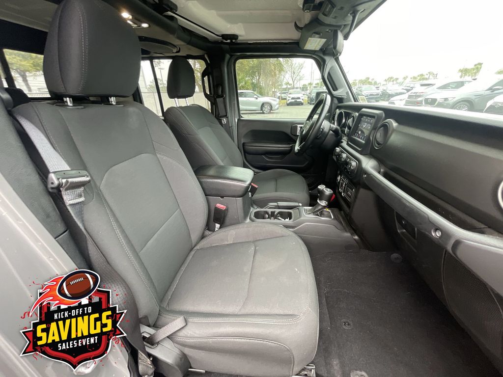 Used 2021 Jeep Gladiator Truck