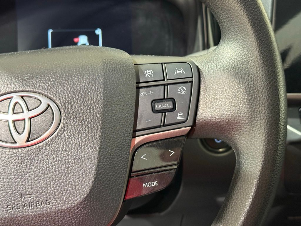 Thumbnail: 2025 Toyota Camry - 23