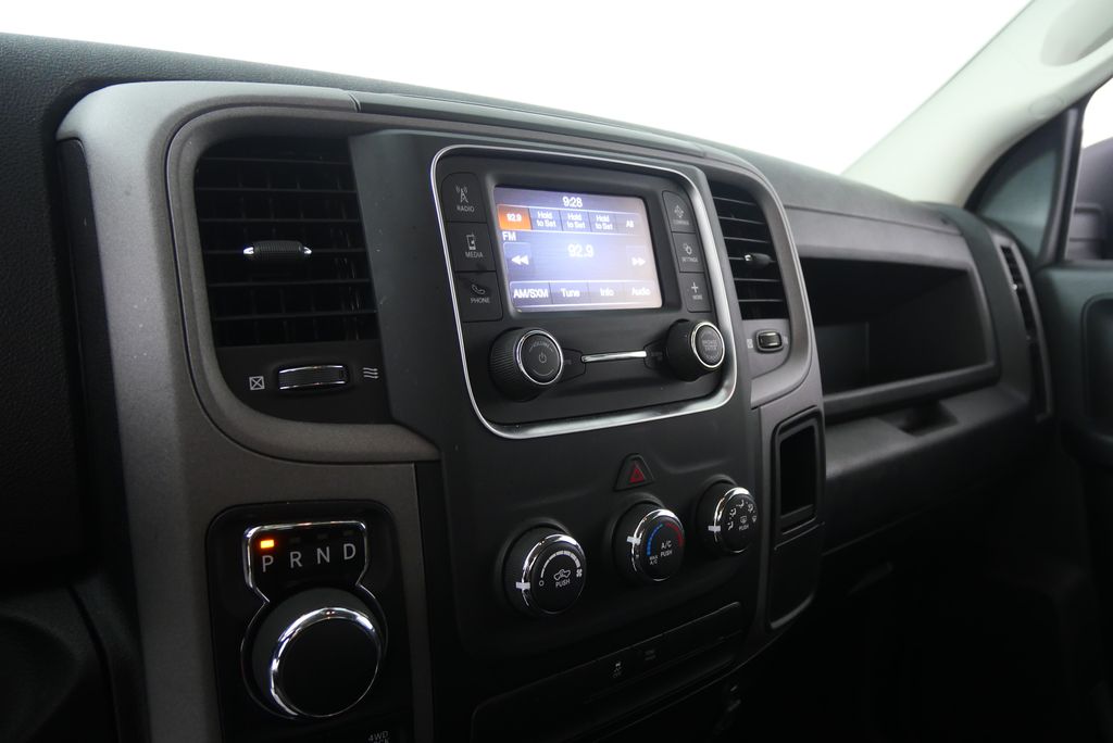 Thumbnail: 2022 RAM 1500 Classic - 25