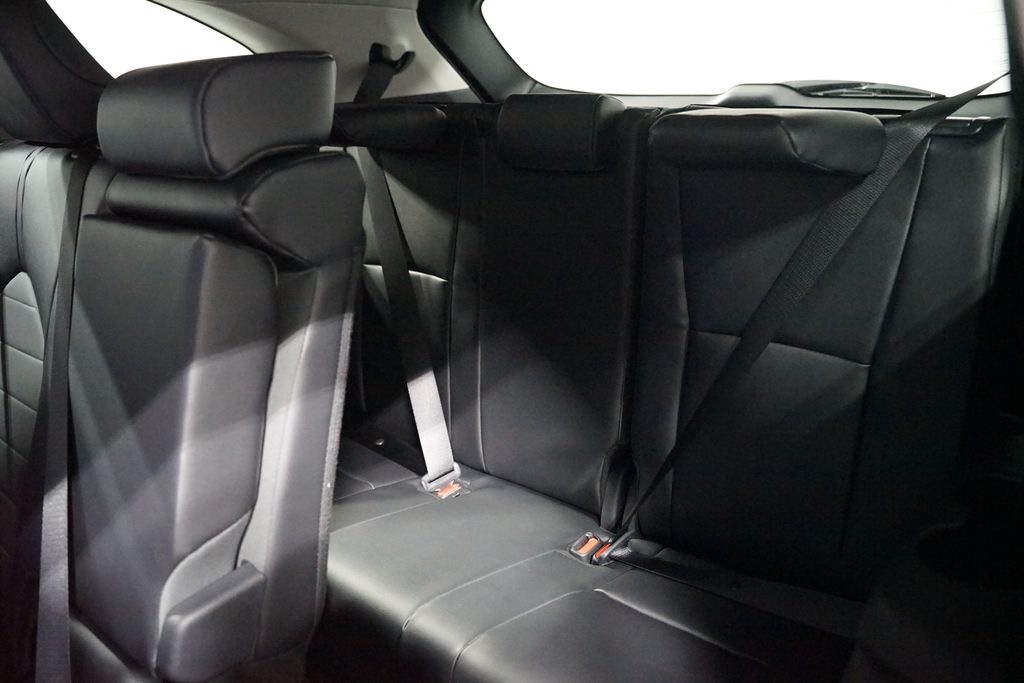 Thumbnail: 2026 Toyota Highlander - 30